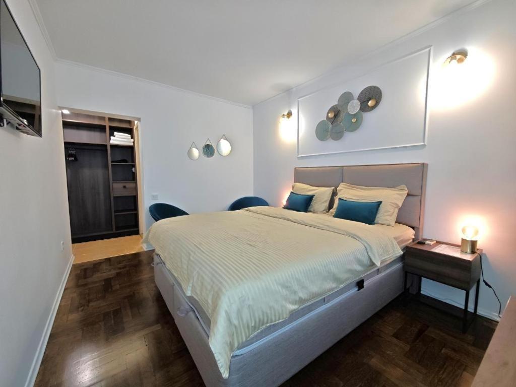 Apartments Irena Бечичи Экстерьер фото